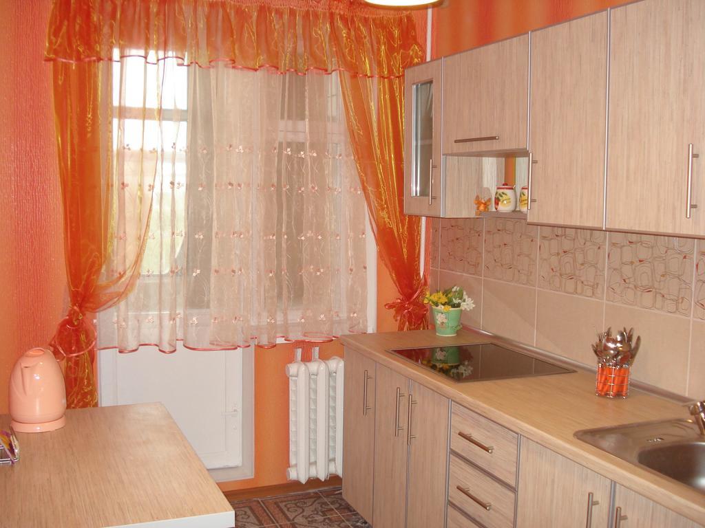 Luna Apartment Tiraspol Ngoại thất bức ảnh